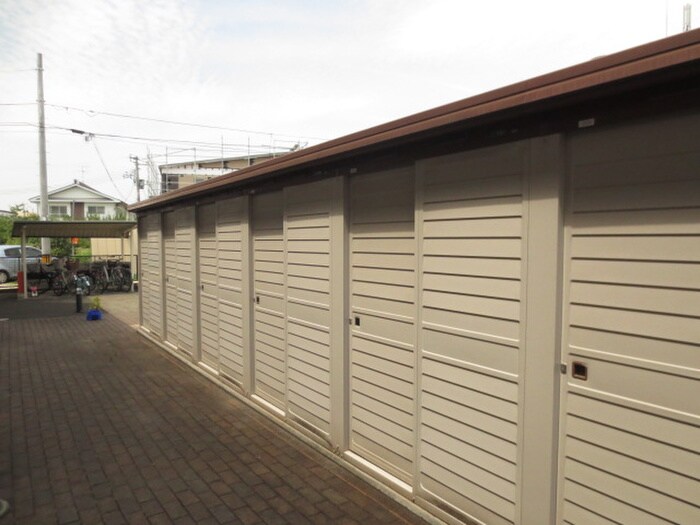 ジョイフル市名坂Ａの物件外観写真