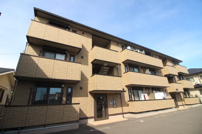 Fortress Keiの物件外観写真