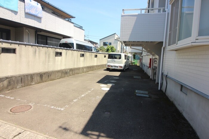 ベルコ－ト市名坂の物件外観写真