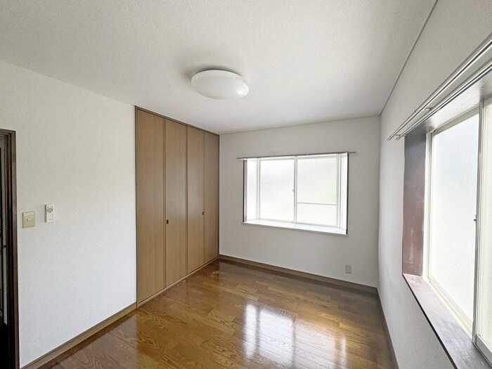 ベルコ－ト市名坂の物件内観写真