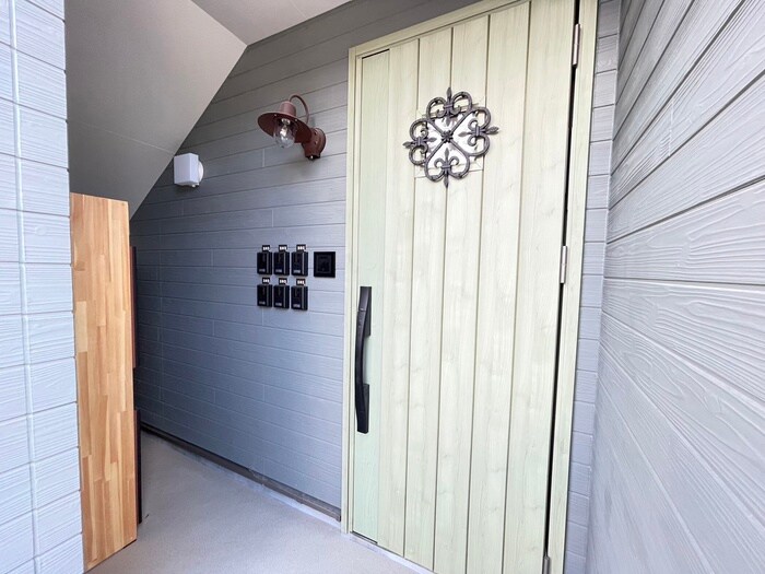 ﾌｧｲｿﾞﾆｱ向山WESTの物件外観写真