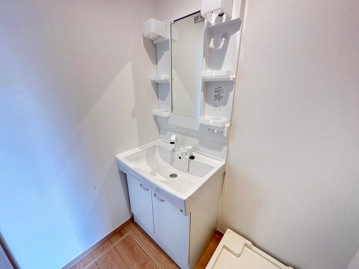 ﾌｧｲｿﾞﾆｱ向山WESTの物件内観写真