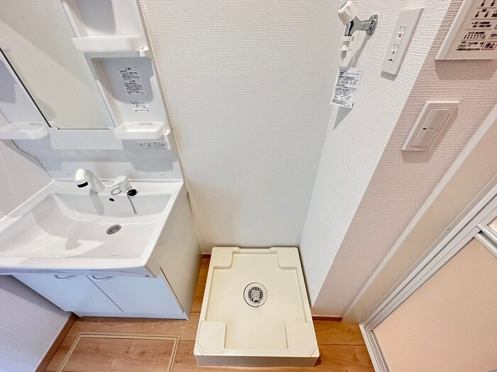 ﾌｧｲｿﾞﾆｱ向山WESTの物件内観写真