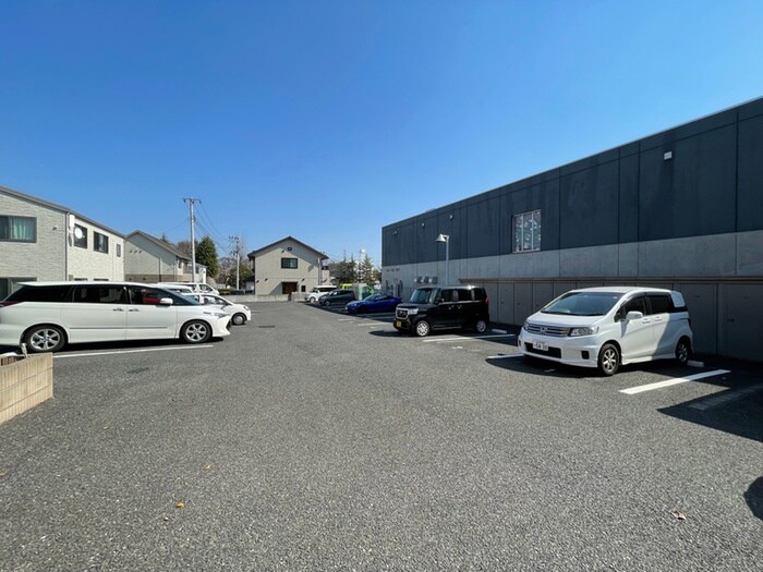 リトルパイン新田の物件外観写真