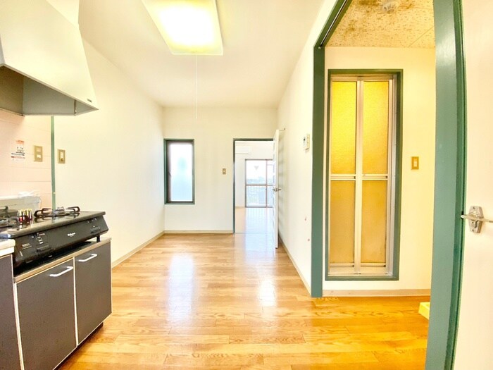 ワンカントリーマンションの物件内観写真