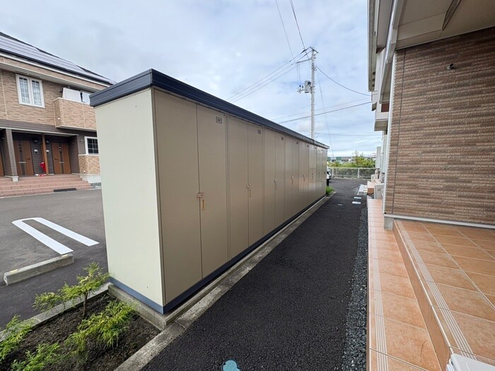 ストロベリーハウスⅣの物件外観写真