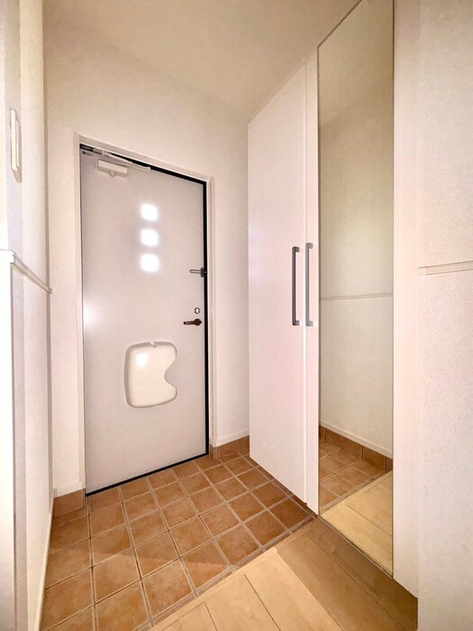 ストロベリーハウスⅣの物件内観写真