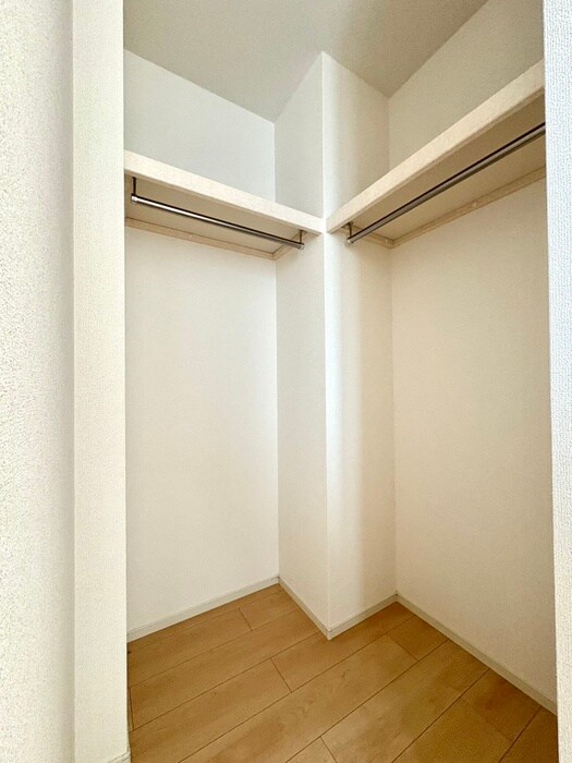 ストロベリーハウスⅢの物件内観写真