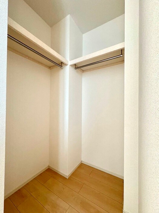 ストロベリーハウスⅢの物件内観写真