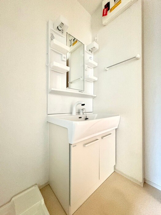 ストロベリーハウスⅢの物件内観写真