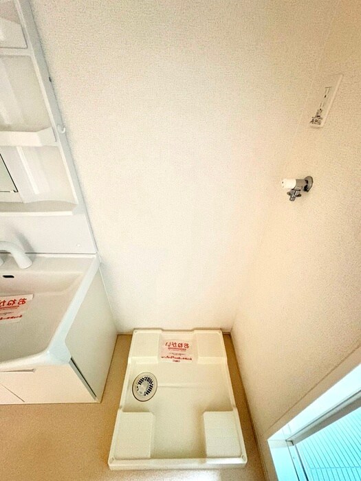 ストロベリーハウスⅢの物件内観写真