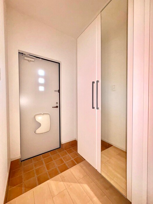 ストロベリーハウスⅢの物件内観写真