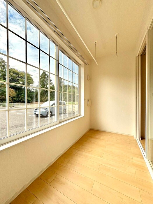 ストロベリーハウスⅢの物件内観写真