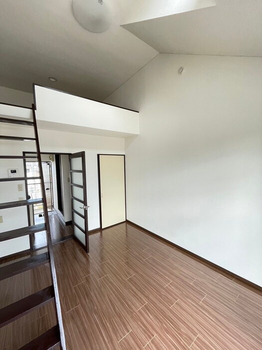 ロフティ33の物件内観写真