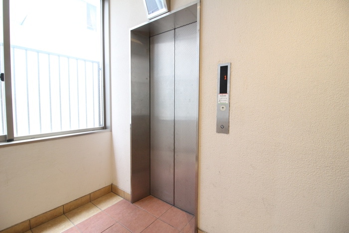 ＨＦ西公園レジデンスの物件外観写真