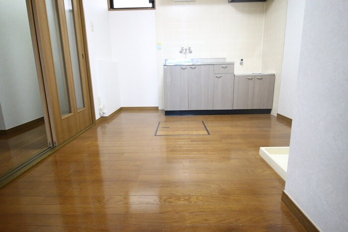 メゾン栗生の物件内観写真