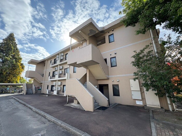 カヤバプラザＡ館の物件外観写真