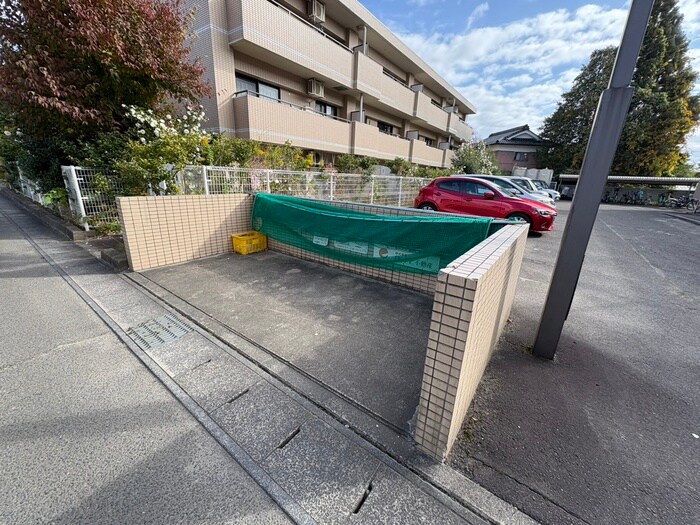 カヤバプラザＡ館の物件外観写真