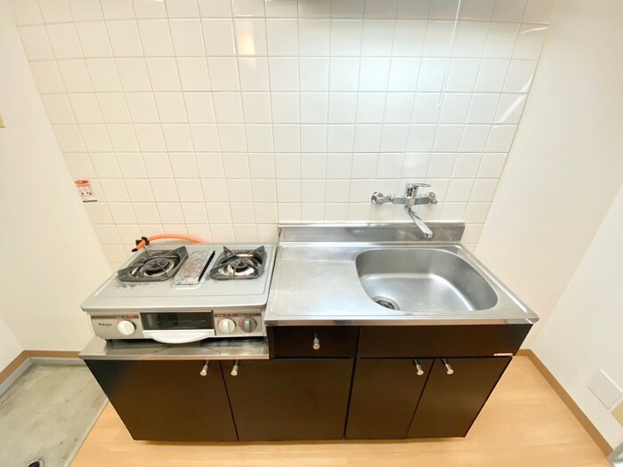 スワンパレス小松島の物件内観写真