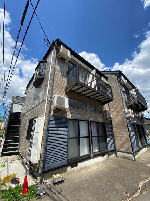 スワンパレス小松島の物件外観写真