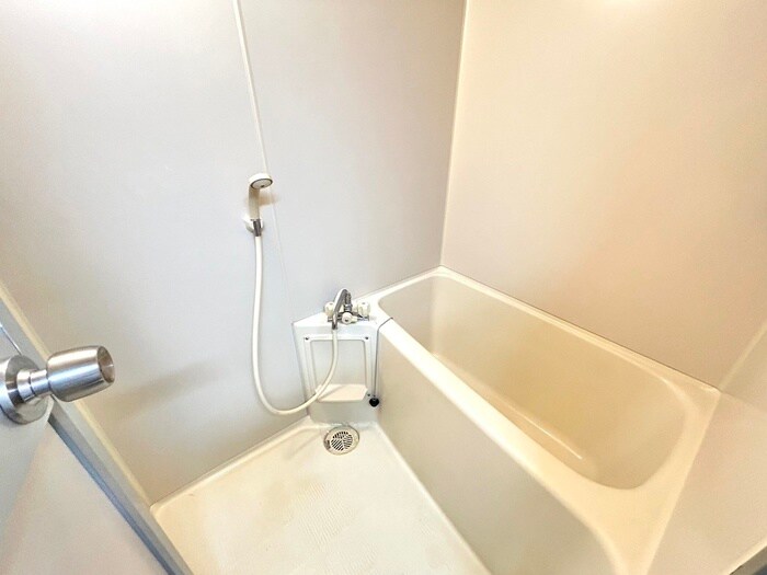 スワンパレス小松島の物件内観写真