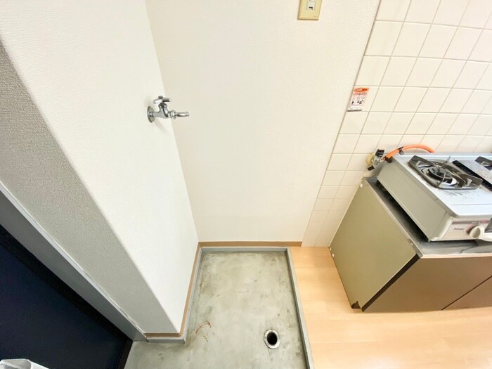 スワンパレス小松島の物件内観写真