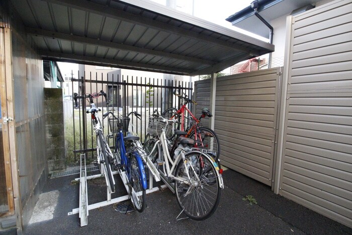 マノワールエストの物件外観写真