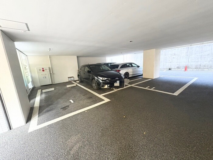 Ｌａ　Ｄｏｕｃｅｕｒ榴ヶ岡の物件外観写真