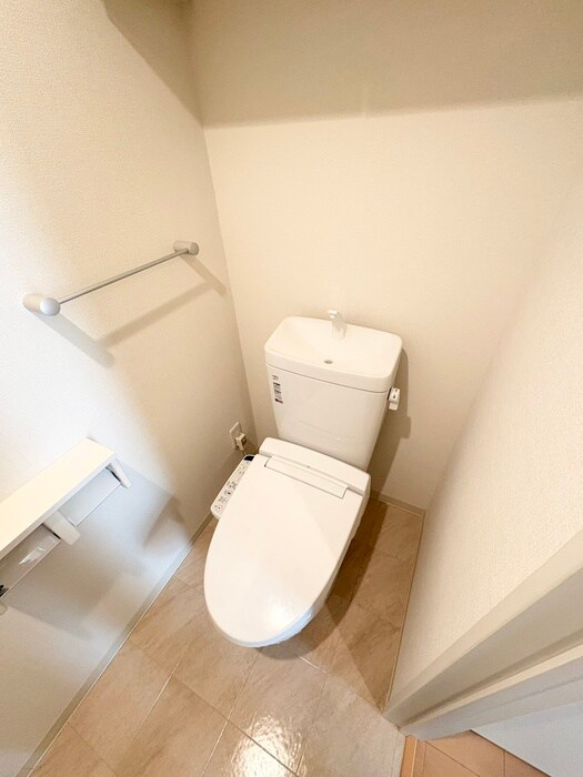 Ｌａ　Ｄｏｕｃｅｕｒ榴ヶ岡の物件内観写真