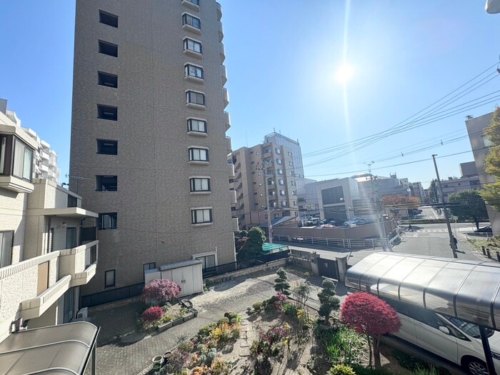 Ｌａ　Ｄｏｕｃｅｕｒ榴ヶ岡の物件内観写真