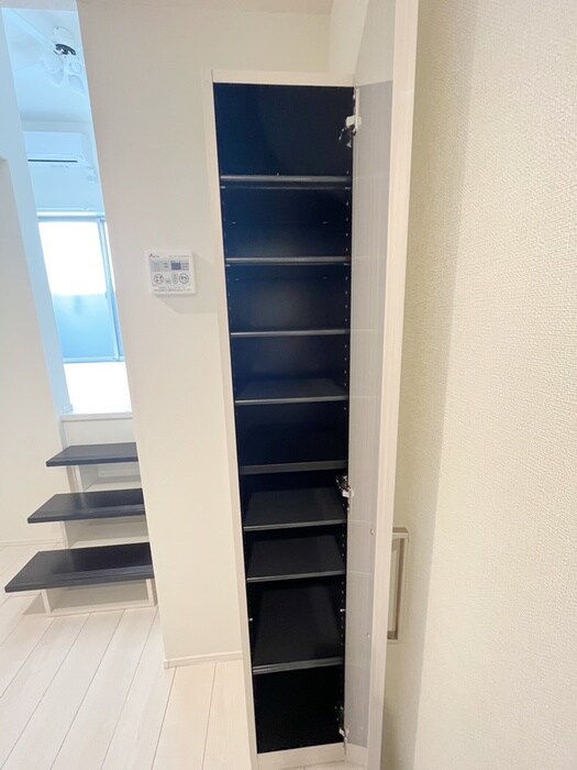 ヴィヴァーチェの物件内観写真