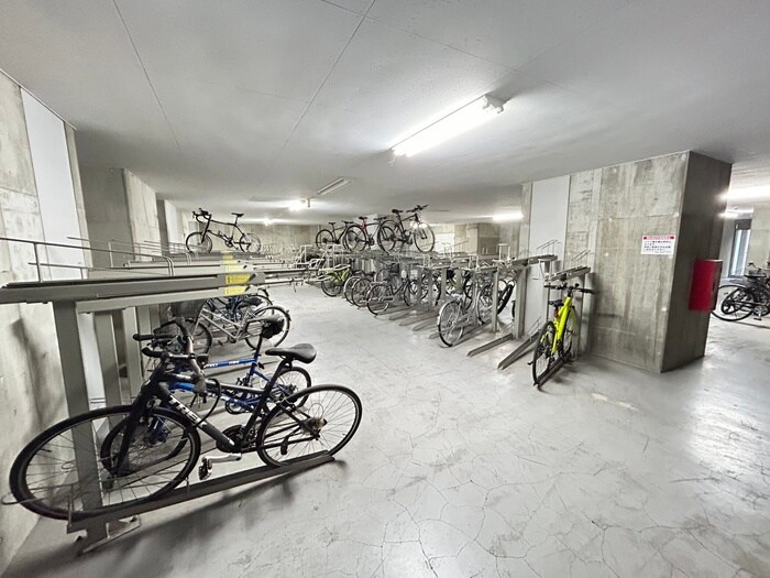 La　Douceur片平の物件外観写真