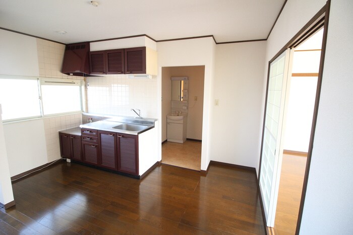 ベルグラン今泉Ⅲの物件内観写真