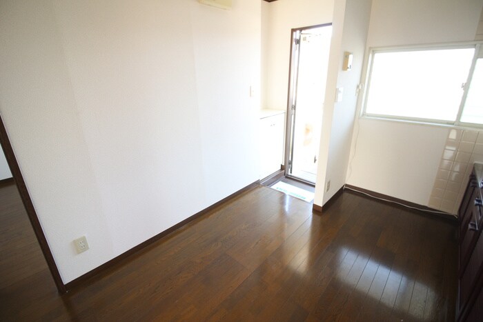 ベルグラン今泉Ⅲの物件内観写真