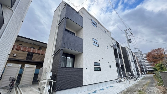 REGALEST First咲の物件外観写真