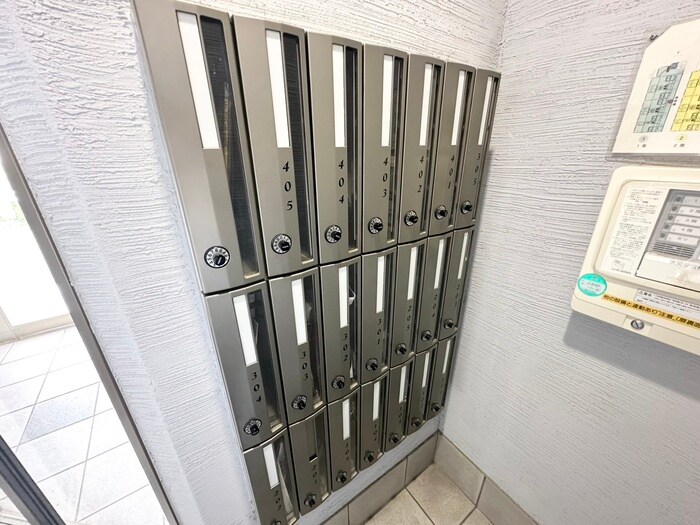 フェリシダ八幡の物件外観写真