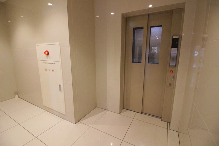 シティタワー二十人町の物件外観写真