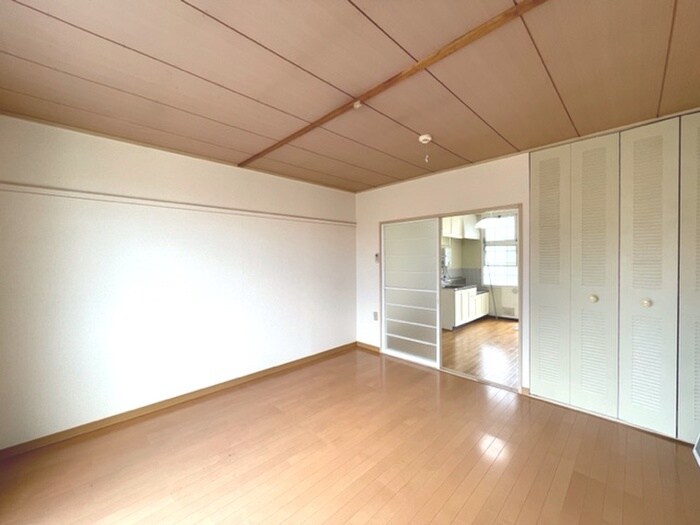 サンライフ川平の物件内観写真