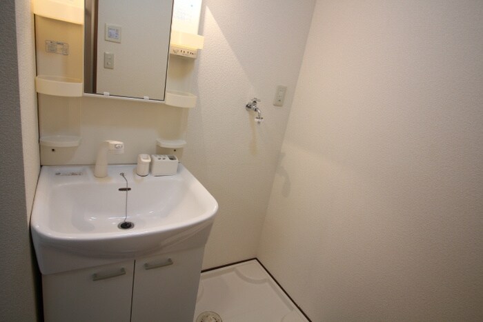 ｱﾝﾌﾟﾙｰﾙ・ﾌﾞﾜ･ｵﾘｳﾞｨｴｵﾄﾞﾗの物件内観写真