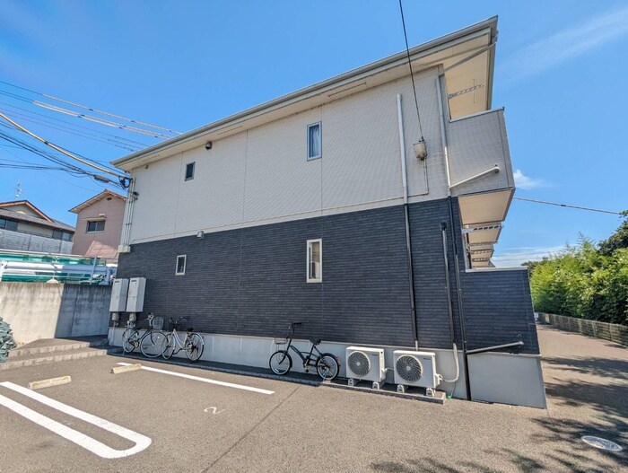 ソレイユパルクⅩ番館の物件外観写真