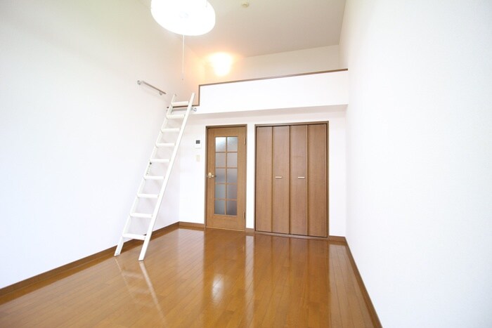 ウエストキャッスル河原町の物件内観写真