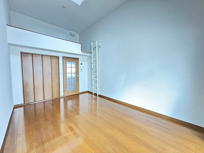 ウエストキャッスル河原町の物件内観写真