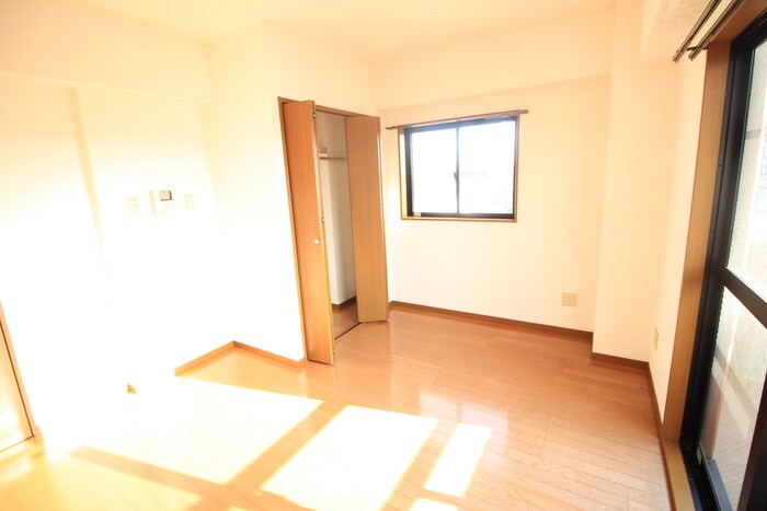 ＣＣＤ萩野町の物件内観写真