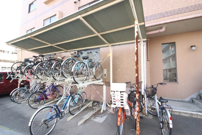 Ｕステージの物件外観写真