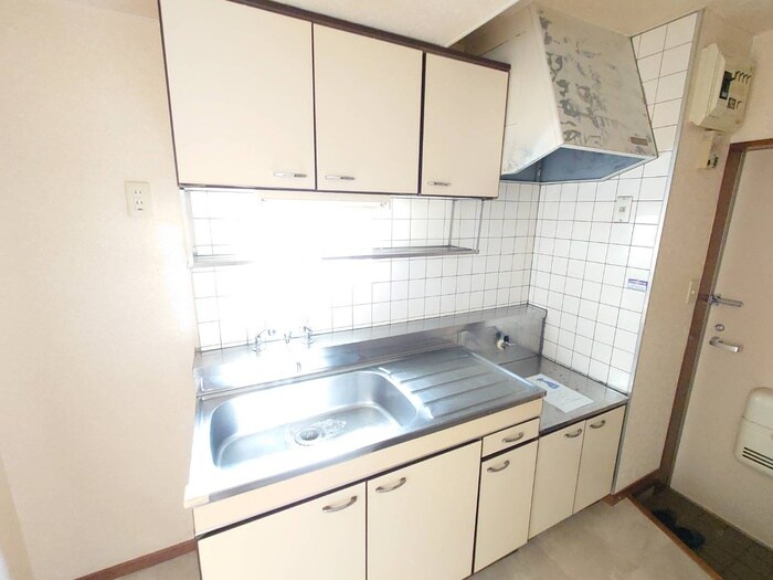 ｸﾞﾘｰﾝﾘｰﾌ南鍛冶町の物件内観写真