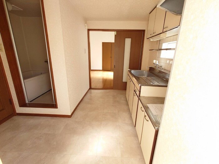 ｸﾞﾘｰﾝﾘｰﾌ南鍛冶町の物件内観写真