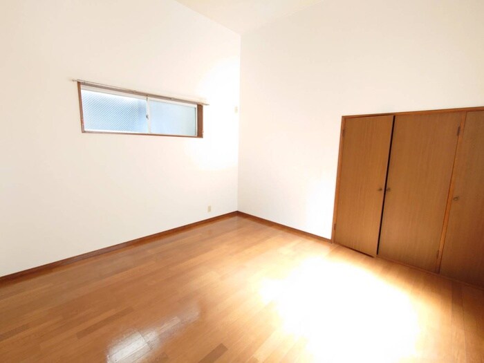 ｸﾞﾘｰﾝﾘｰﾌ南鍛冶町の物件内観写真