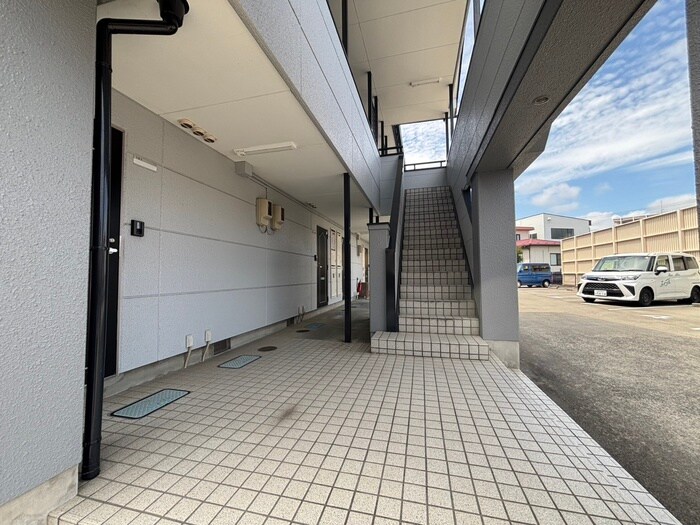 コンフォートタカノの物件外観写真