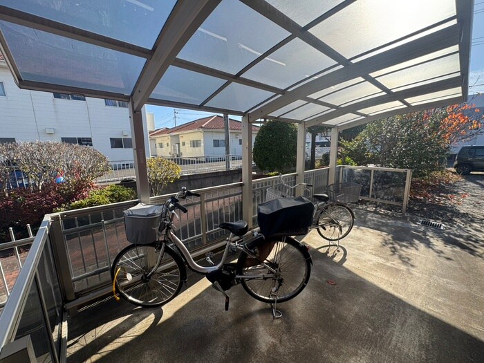 クリエートハイツ高砂の物件外観写真