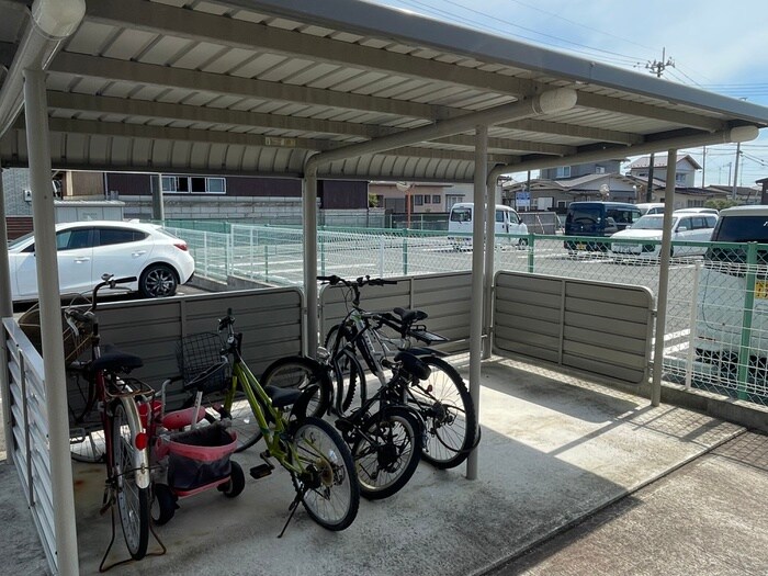 スワロウネストの物件外観写真